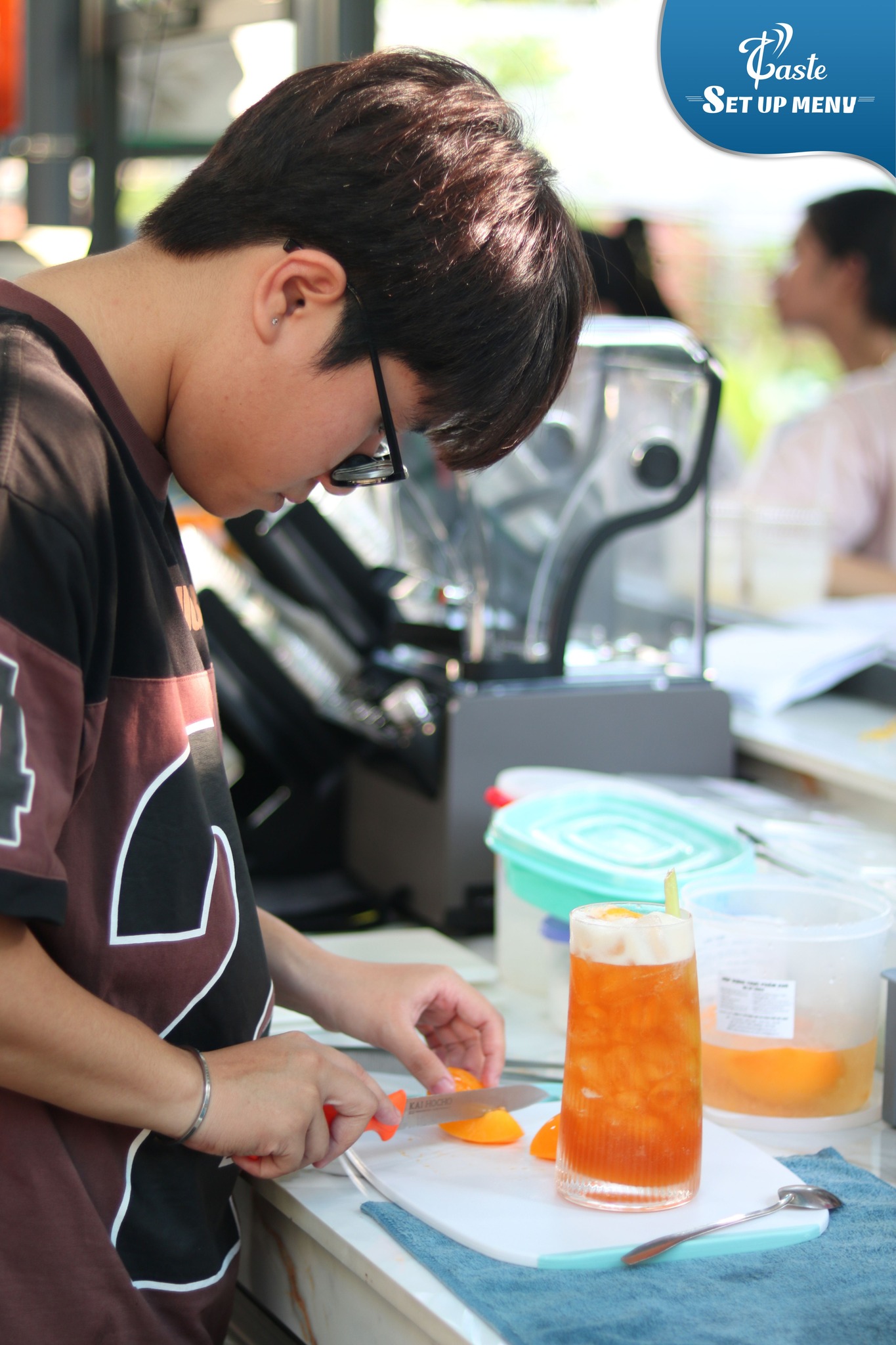 KINH DOANH QUÁN CAFE - LÀM SAO ĐỂ 100 LY NHƯ 1